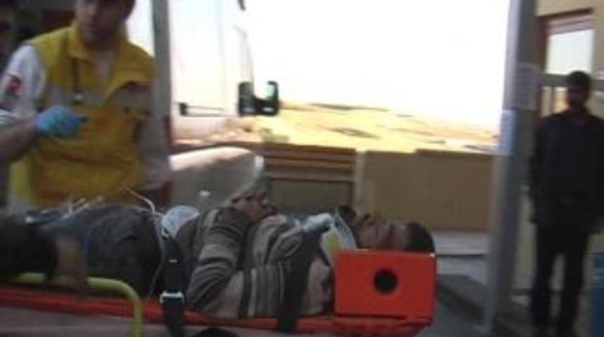 Kamyon &uuml;st&uuml;nde yolculuk hastanede bitti