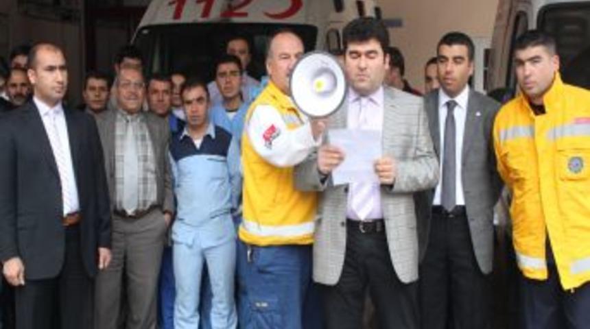 Birecik&rsquo;te sağlık &ccedil;alışanlarına yapılan şiddete tepki