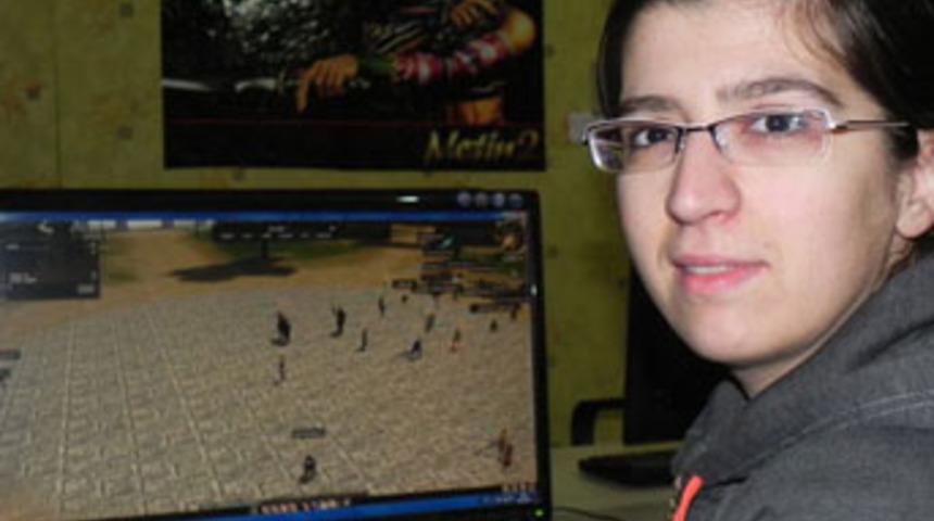 "Oyun karakterimi &ccedil;aldılar, şikayet&ccedil;iyim"