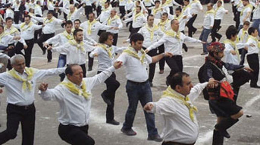 Efeler Guinnes Rekorlar Kitabı'na girdi