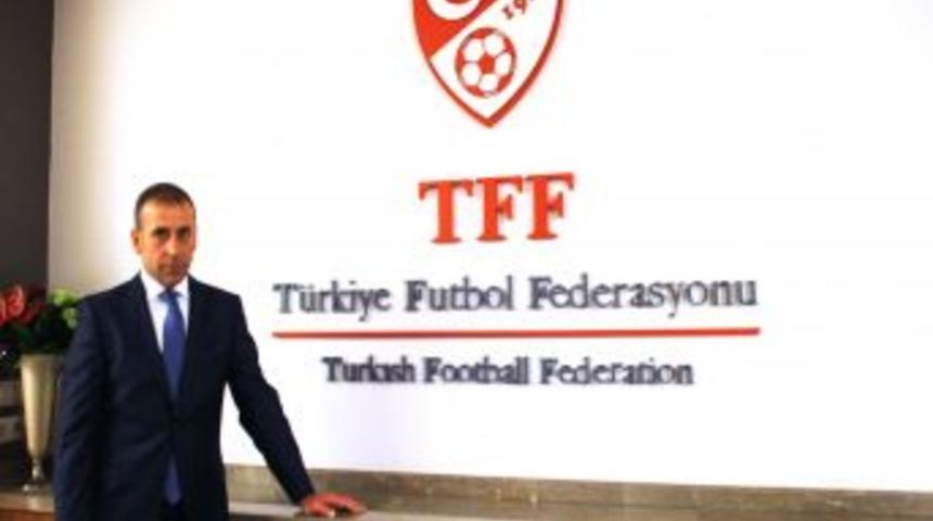A Milli Takımın yeni teknik direkt&ouml;r&uuml; Abdullah Avcı oldu
