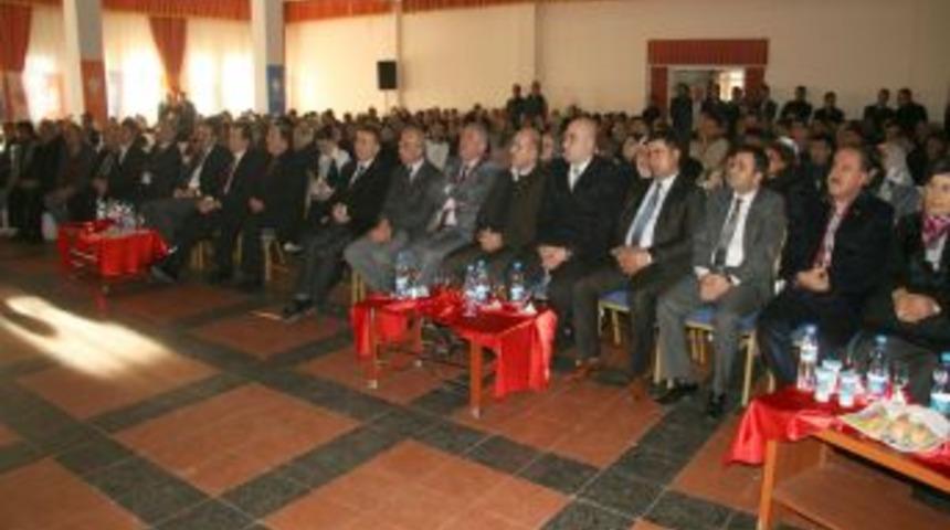 AK Parti Elmadağ İl&ccedil;e Kongresi yapıldı