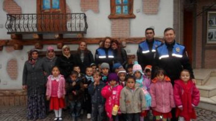 Kır &ccedil;i&ccedil;ekleri sinemada