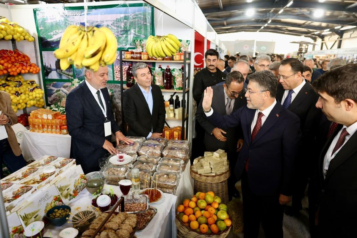 Bakan Yumaklı yapay zeka adımını duyurdu: Gelecek yıl 11 ilde devreye alınacak 4