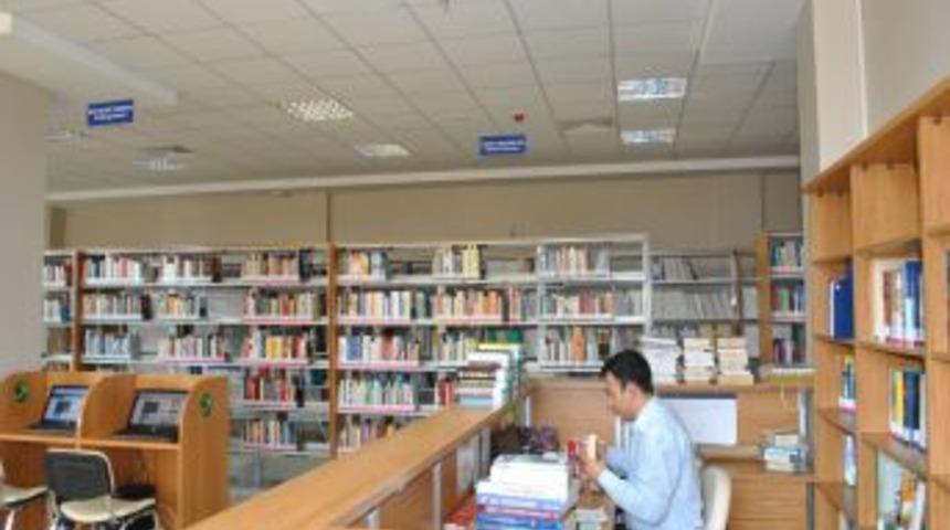 Gazikent &Uuml;niversitesi'nde kurulan k&uuml;t&uuml;phaneye M&uuml;tercim Asım'ın ismi verildi