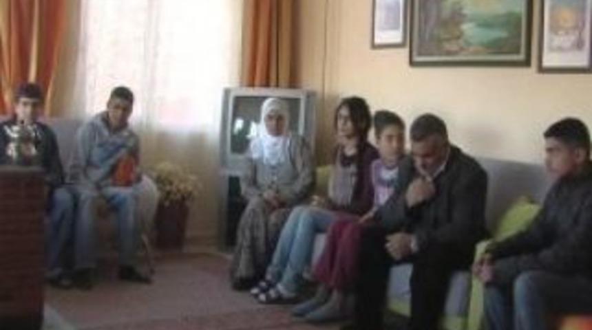 Konuksever T&uuml;men T&uuml;lVan gibi...