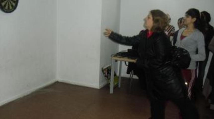 Artvinli Bayanlar Geleneksel 2. Dart Turnuvasında Kıyasıya Yarıştılar