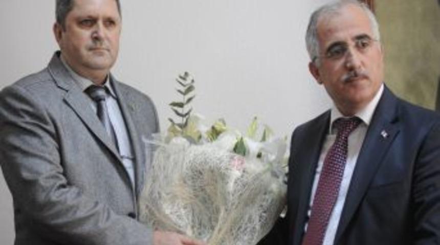 &Ccedil;anakkale&rsquo;deki sosyal tesislerde 100 civarında depremzede barındırılacak