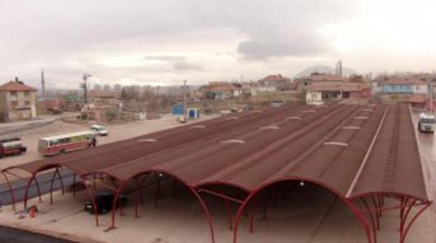 Kocasinan Belediyesi kapalı semt pazarı kurdu