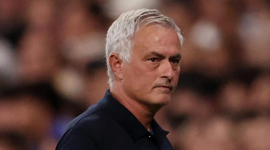 Jose Mourinho'dan T&uuml;rkiye Ligi i&ccedil;in flaş a&ccedil;ıklama! "Ondan &ouml;nceki hapse girdi"