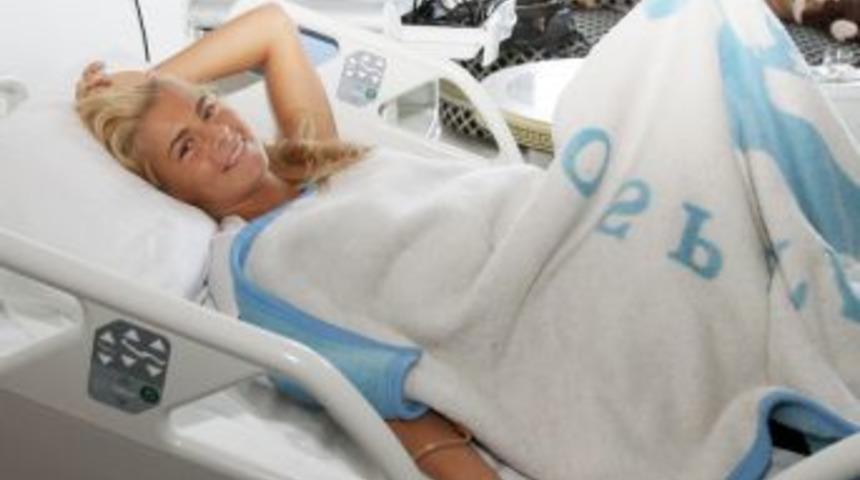 Fenerbah&ccedil;eli basketbolcu Babkina, Universal&rsquo;de ameliyat oldu