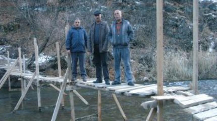 Tunceliler g&uuml;venlik b&ouml;lgesi uygulamasının kaldırılmasından memnun