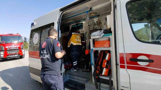 Bolu’da tır ile pikap çarpıştı: 1 ölü, 2 yaralı 4