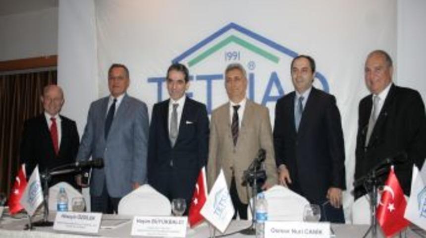 T&uuml;rkiye'nin ev tekstili sekt&ouml;r&uuml; Bursa'da masaya yatırıldı