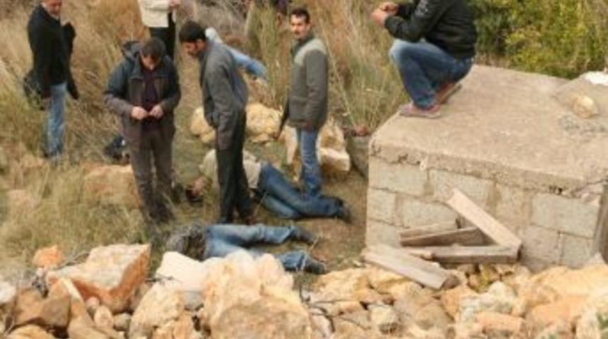 Ter&ouml;r &ouml;rg&uuml;t&uuml; PKK'nın dağdaki g&ouml;m&uuml;l&uuml; malzemeleri ele ge&ccedil;irildi