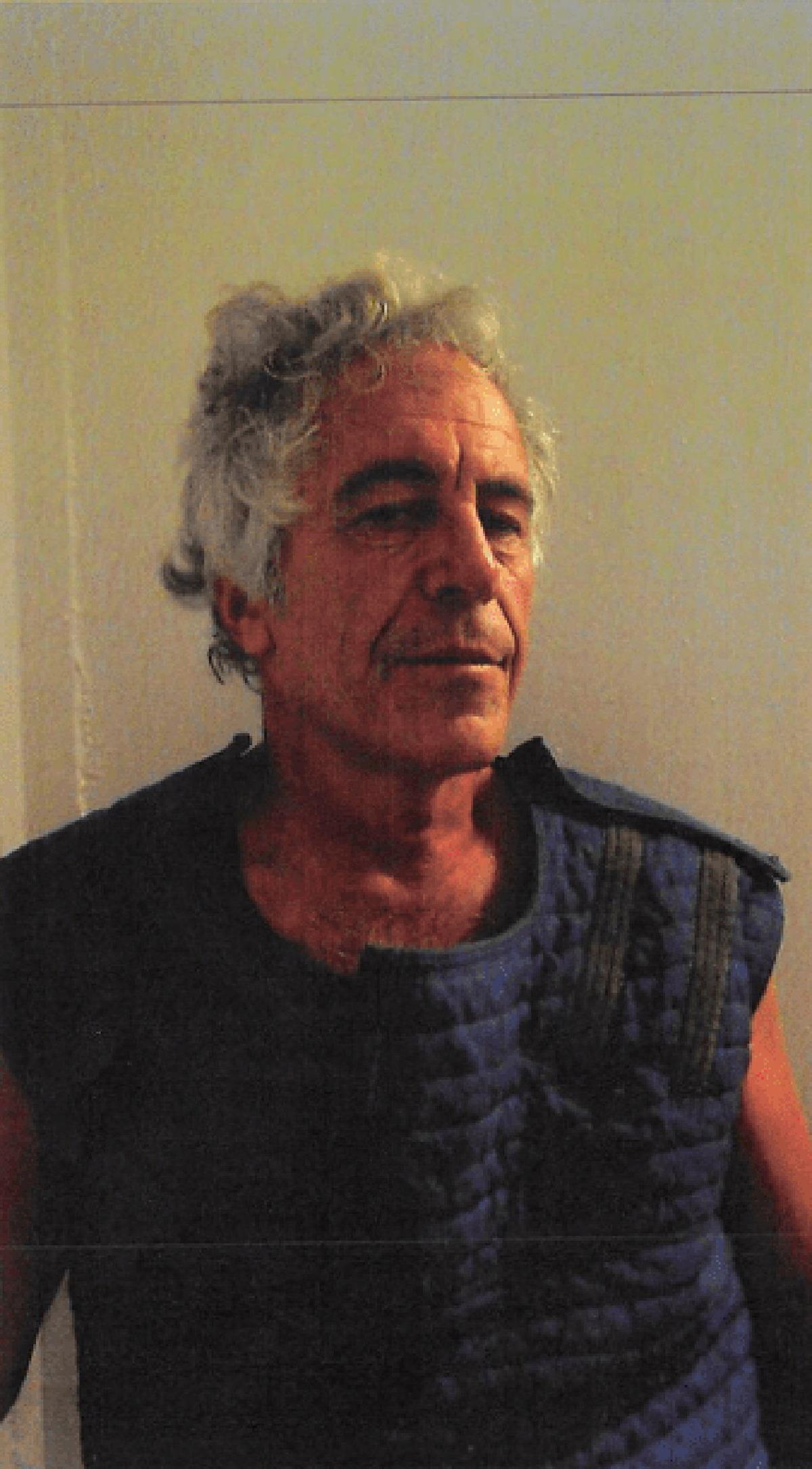 Dava d&uuml;nya g&uuml;ndemini sallamıştı: Jeffrey Epstein hakkında &ccedil;arpıcı iddia! 1
