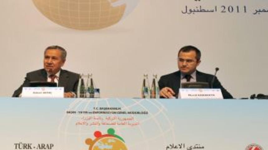 BYEGM Genel M&uuml;d&uuml;r&uuml; Karakaya'dan foruma katılanlara teşekk&uuml;r