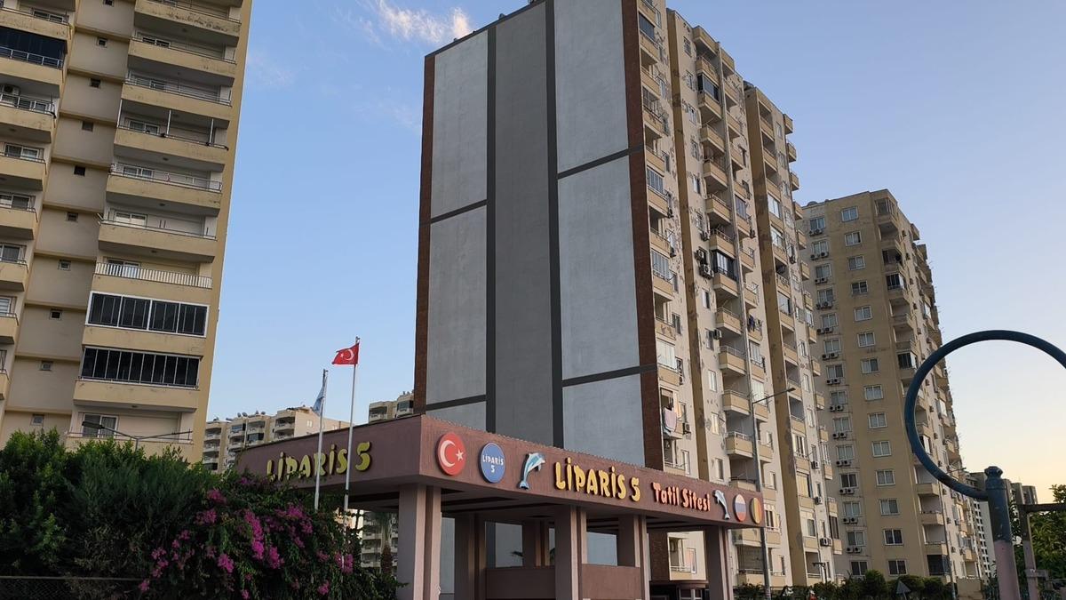 SARKICI-ATILLA-TASIN-KIZI-SEZEN-14UNC_1544483_459702