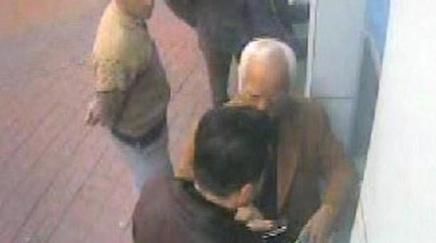 Dolandırılmaktan polis kurtardı