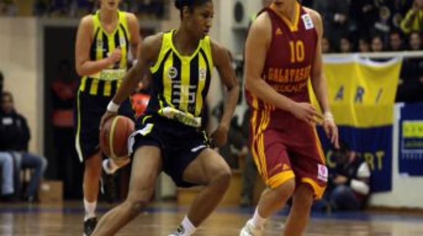 Basketbolun yıldızıydı, şimdi de sahnelerin &ldquo;Star&rdquo;ı&hellip;