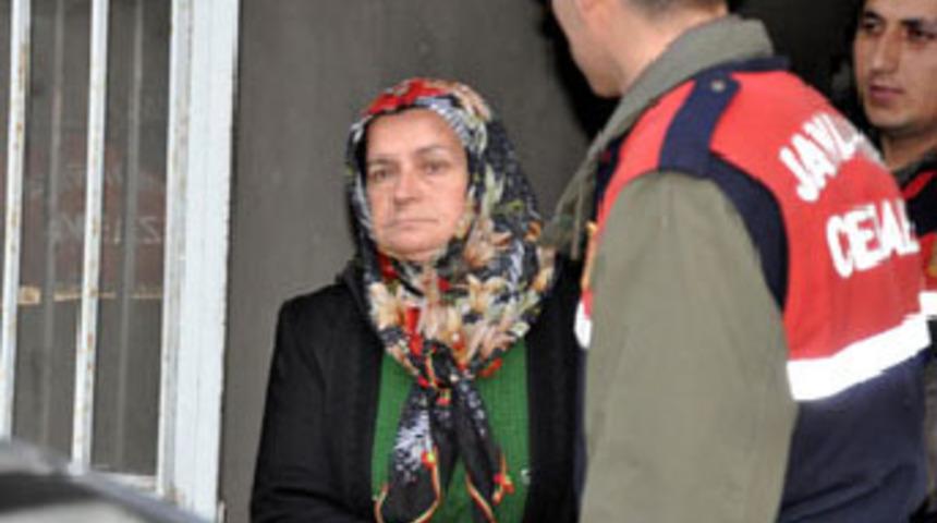 &Ouml;ld&uuml;r&uuml;p testere ile par&ccedil;alara ayırdılar