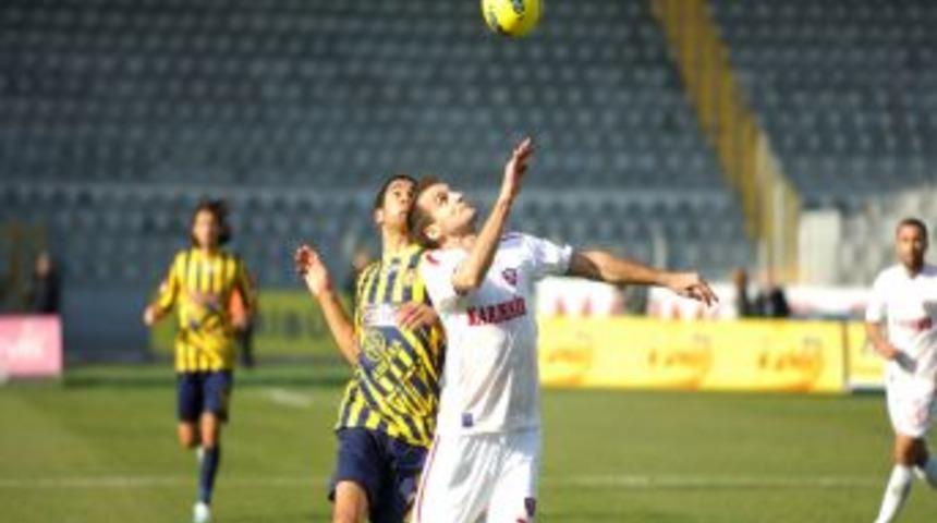 Ankarag&uuml;c&uuml;: 2 - Kardemir D. &Ccedil;. Karab&uuml;kspor: 1