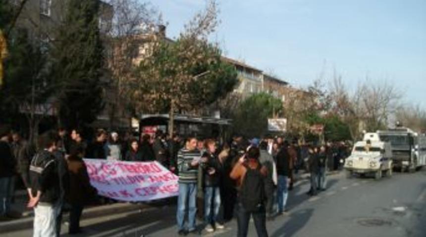 Nurtepe&rsquo;de g&ouml;zaltı protestosu