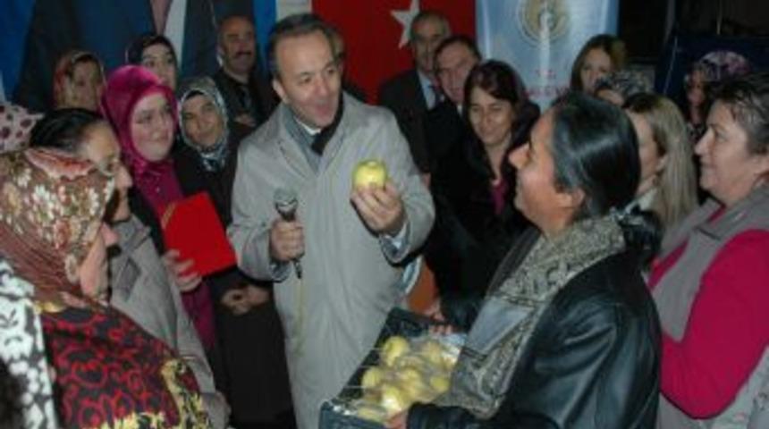 Vali G&uuml;ner: Kadınlar &uuml;retimde yarışır hale geldi