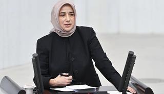 AK Partili &Ouml;zlem Zengin&rsquo;den fon krizi &ccedil;ıkışı: &ldquo;Listenin tamamı a&ccedil;ıklansın&rdquo;