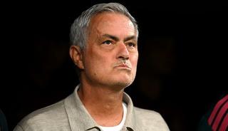 Mourinho Fenerbah&ccedil;e'yi işaret etti! "Hakem skandalı patlak verdi"