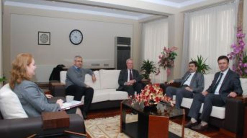 CB&Uuml;, Northern Virginia Community College ile işbirliği yapacak