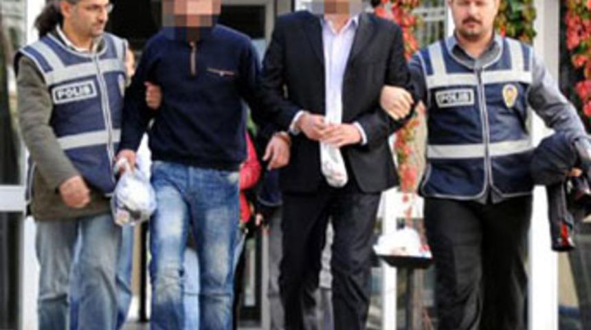 İşadamına seks tuzağı!