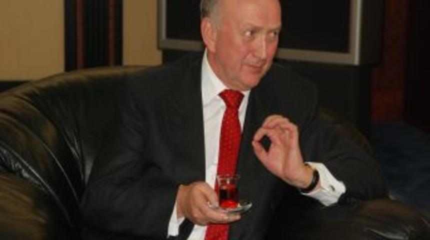 İngiliz B&uuml;y&uuml;kel&ccedil;i Reddaway: T&uuml;rkiye'nin AB'ye katılımını destekliyoruz