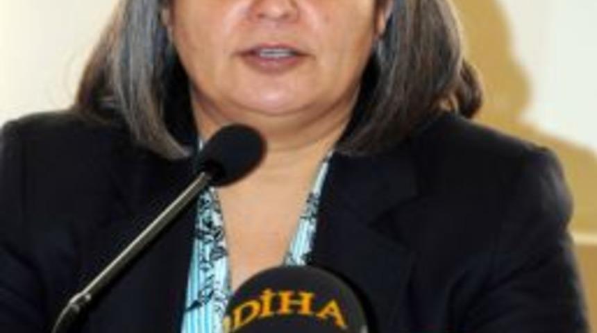 BDP Genel Başkan Yardımcısı Kışanak: Depremzedelerin g&ouml;&ccedil;&uuml; durdurulmalı