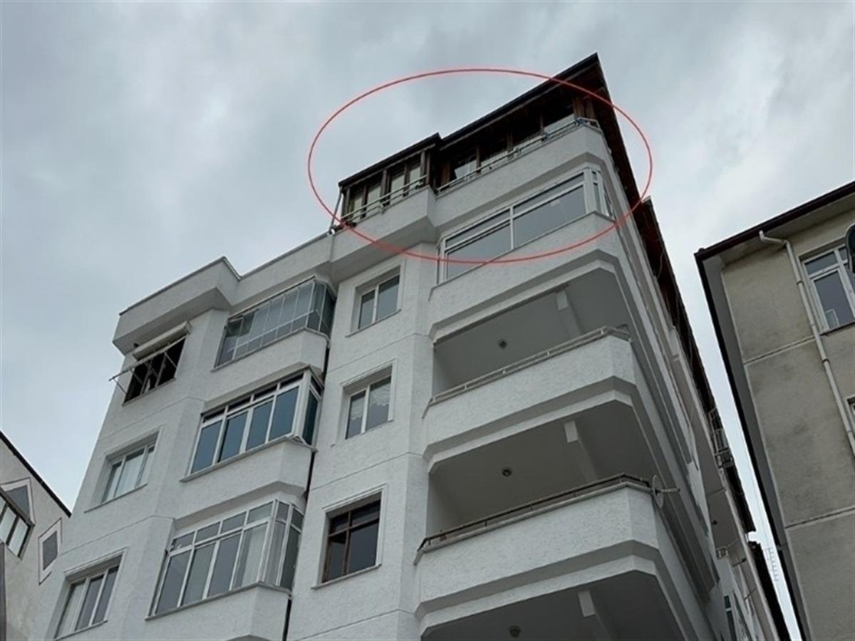 SARKICI-GULLUNUN-OLUMUNE-ILISKIN-DAVADA_1544607_459742