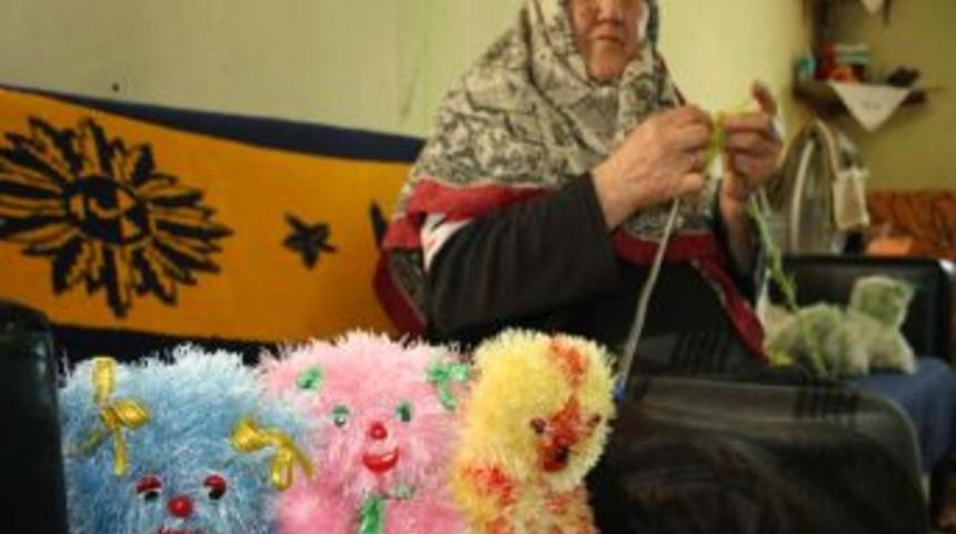 Depremin yaralarını 12 yıldır saramadı