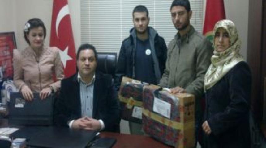 Şehit &ccedil;ocuklarına bilgisayar hediye edildi