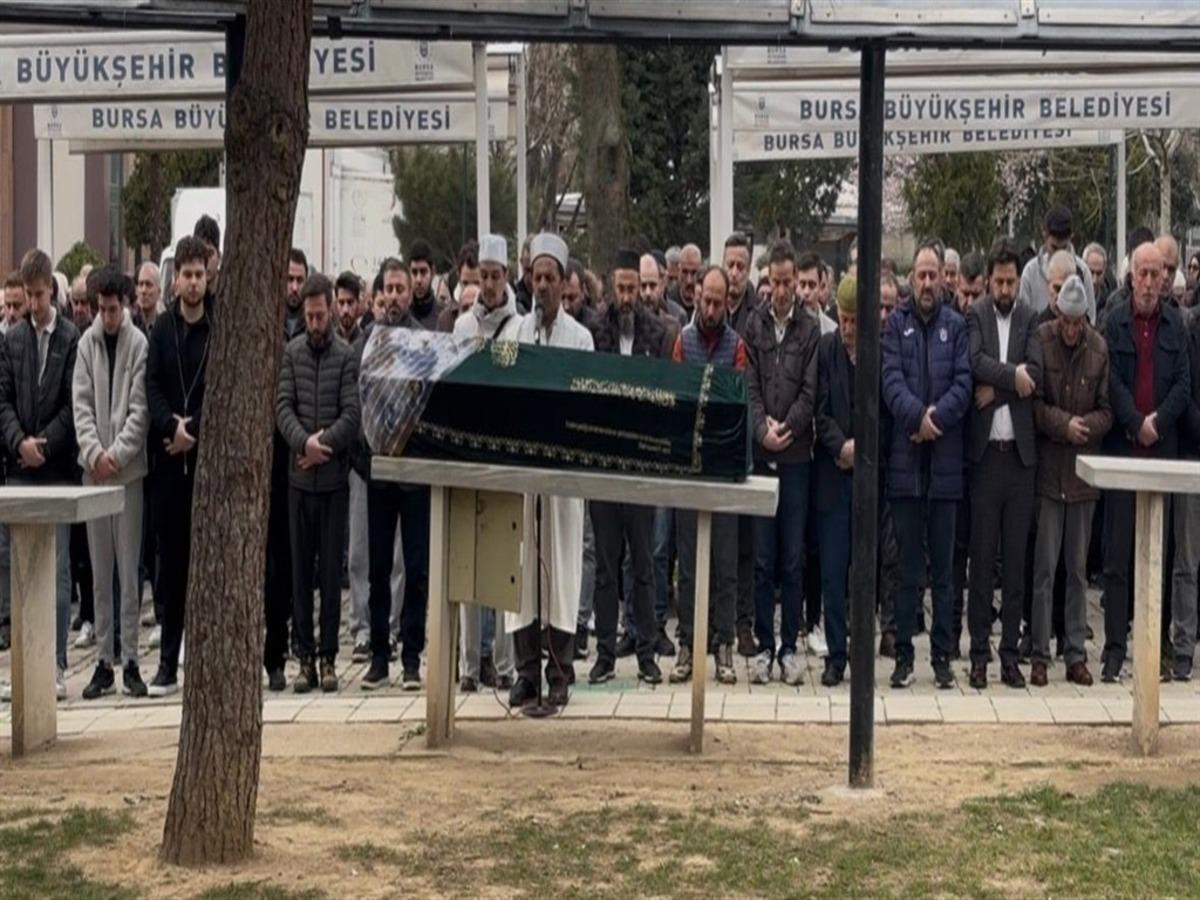 Bursa da eski sevgili dehşeti! Eks olmuşum diyerek savunma yapmadı... " Herkesi öldüreceğim dedi ve ateş açtı" 9