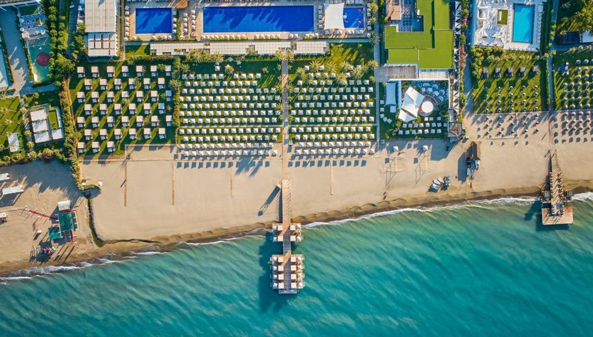 T&uuml;rk turizminin başarısı uluslararası &ouml;d&uuml;lle ta&ccedil;landı 2