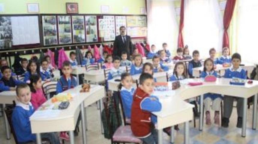 T&uuml;rkiye B&uuml;y&uuml;k Millet Meclisi g&ouml;r&uuml;n&uuml;ml&uuml; sınıf