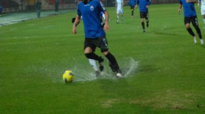 Kamil Ocak Stadı g&ouml;le d&ouml;nd&uuml;