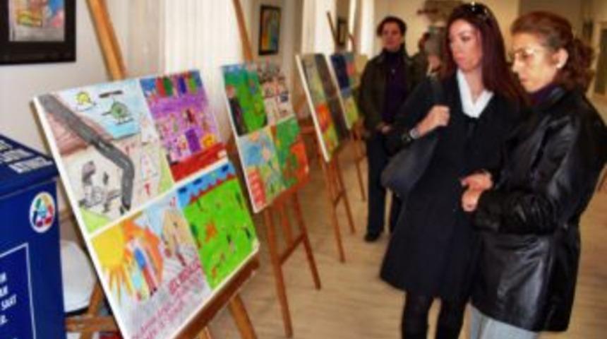 S&ouml;keli &ccedil;ocuklar yazı ve resimlerle d&uuml;nya &ccedil;ocuklarını anlattı