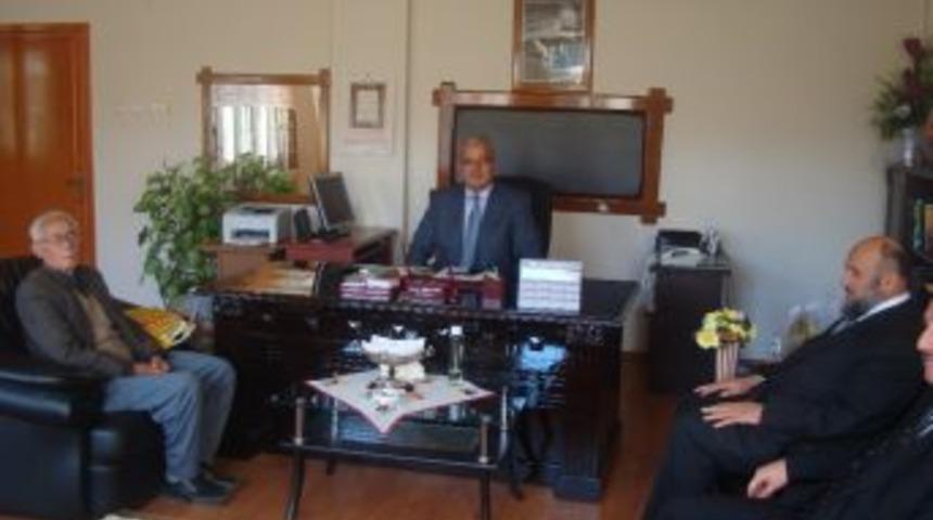 Kozan M&uuml;ft&uuml;s&uuml; Beydoğan hacdan d&ouml;nd&uuml;