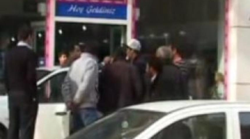 Kaldırımları yayalara a&ccedil;mak i&ccedil;in...