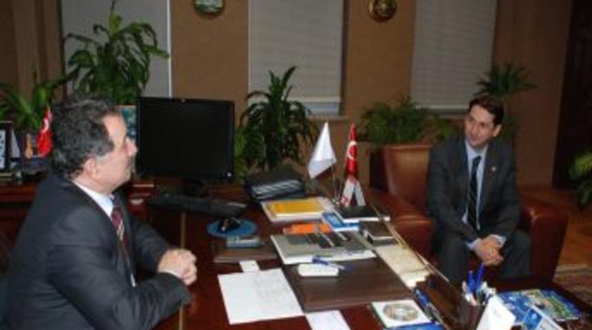 CHP'li Erdemir: &Uuml;niversitelerin Meclis'teki sesi olacağım