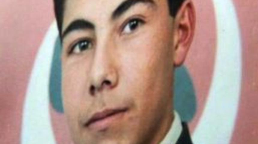 Şehit astsubayın Ankara&rsquo;daki baba ocağından K&uuml;rt&ccedil;e ağıtlar y&uuml;kseldi