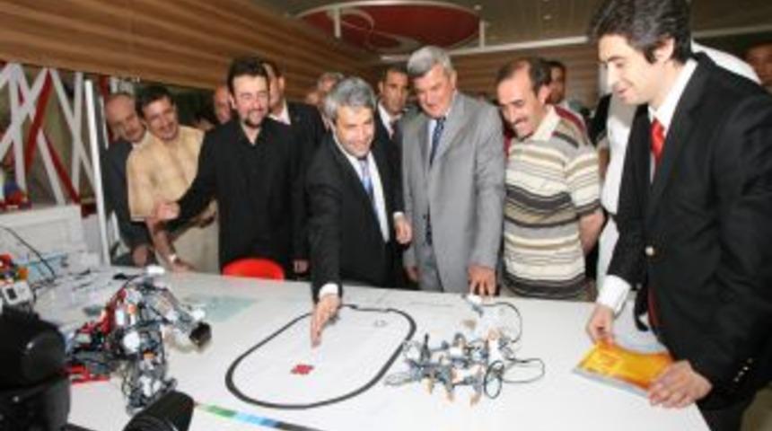 Bakan ve başkan, Kocaeli'nin dev yatırımları i&ccedil;in ABD'ye gidiyor