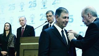 Cemil Tugay'a AK Parti ısrarı ailesinden gelmiş: Çevremde hiç AK Partili yoktu