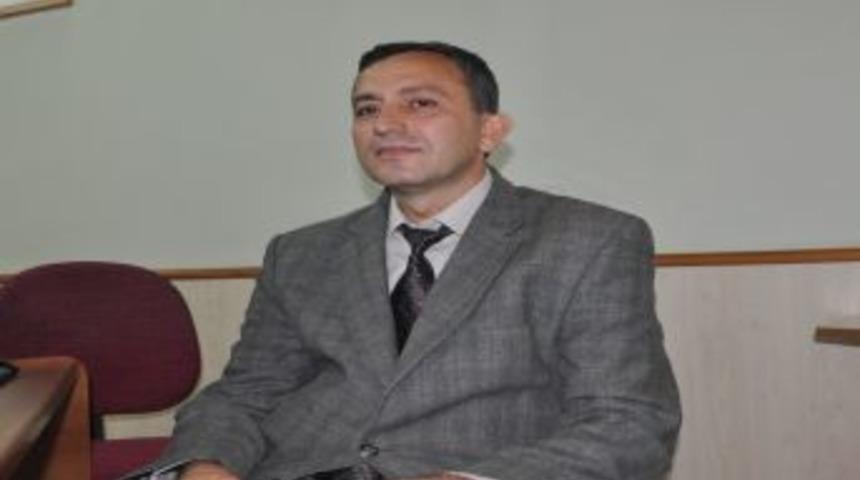 Depremin olacağını &ouml;nceden bildiğini iddia ediyor