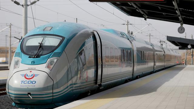 İstanbul'da Marmaray'a alternatif yeni demir yolu! Yavuz Sultan Selim Köprüsü'nden geçecek